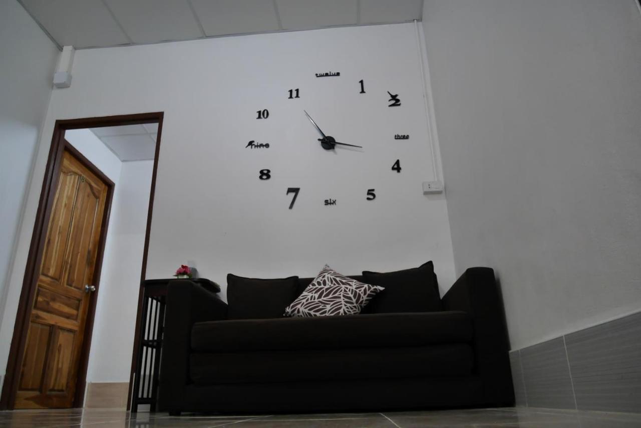 Nawee Guesthouse Sairee 涛岛 外观 照片
